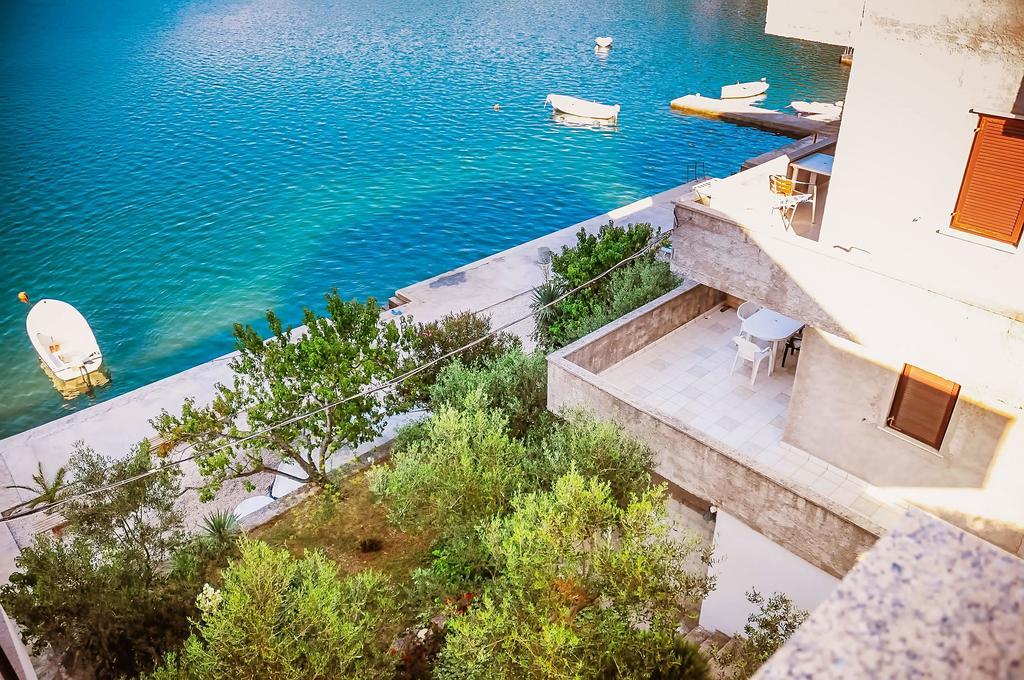 Apartments Adrialuka Dubrava  Εξωτερικό φωτογραφία