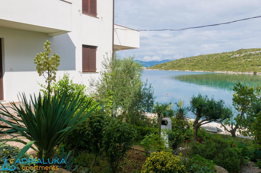 Apartments Adrialuka Dubrava  Εξωτερικό φωτογραφία