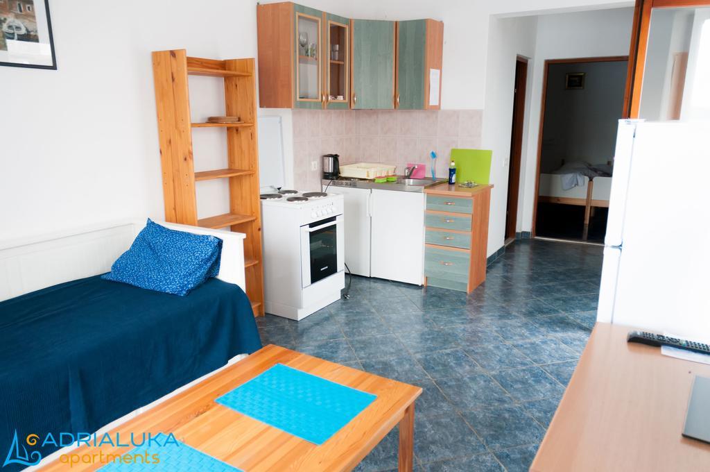 Apartments Adrialuka Dubrava  Εξωτερικό φωτογραφία