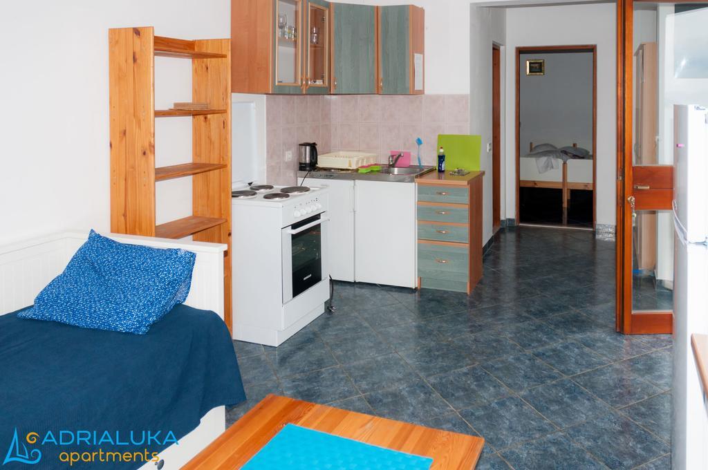 Apartments Adrialuka Dubrava  Εξωτερικό φωτογραφία
